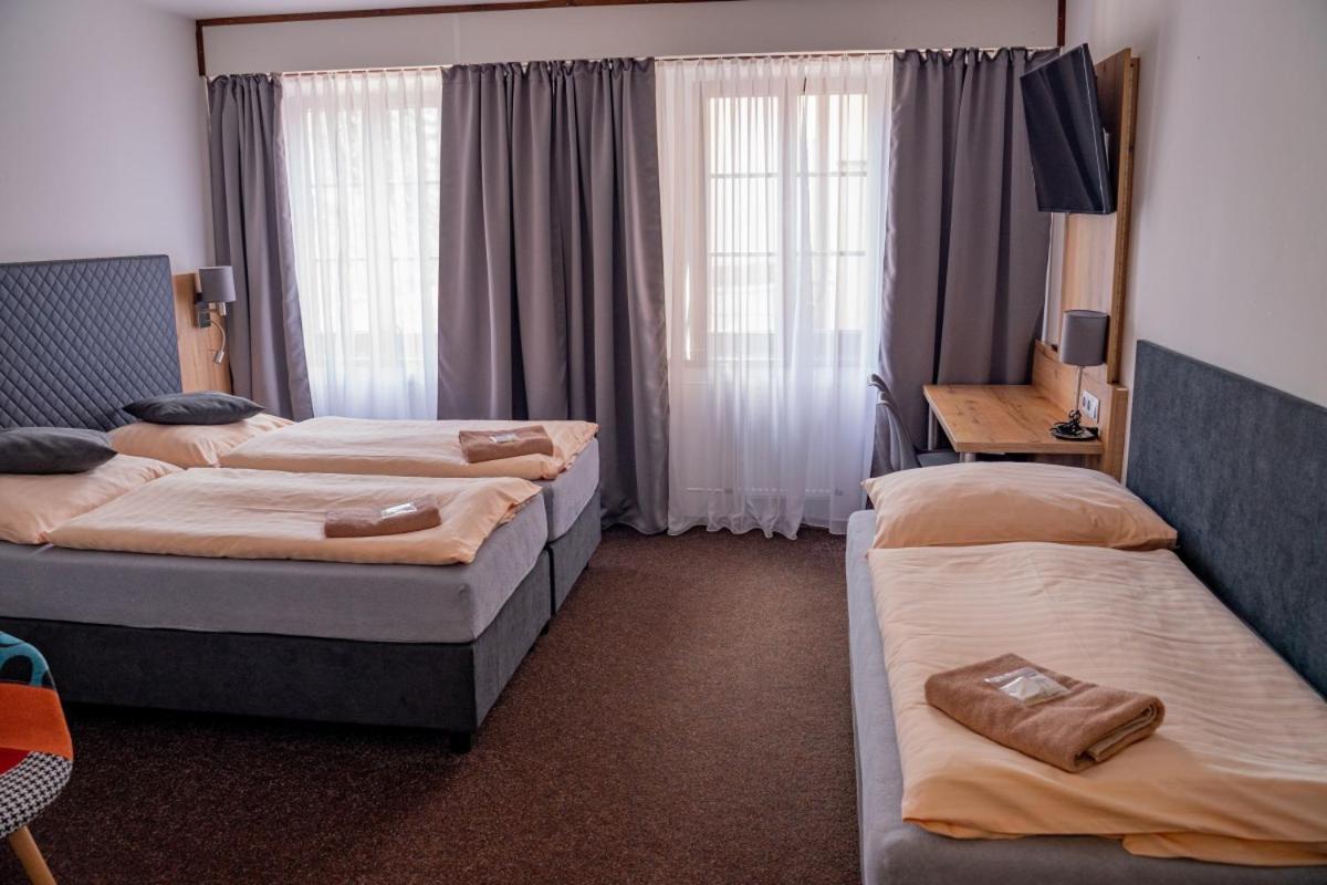 Hotel Zlata Labut Králíky المظهر الخارجي الصورة